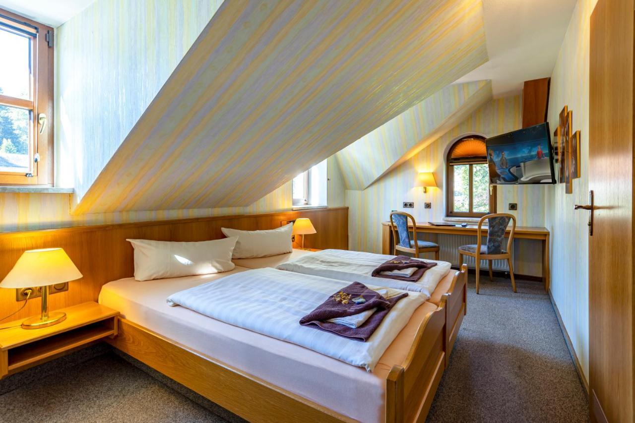 Hotel Zur Post Schönheide Esterno foto